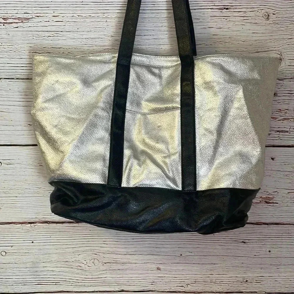 Victoria Secret large tote - Picture 3 of 6